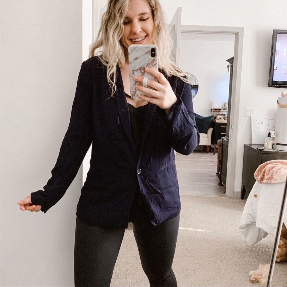 Level Eight Navy Blazer Single Button Minimalist Officewear Work Career Size M